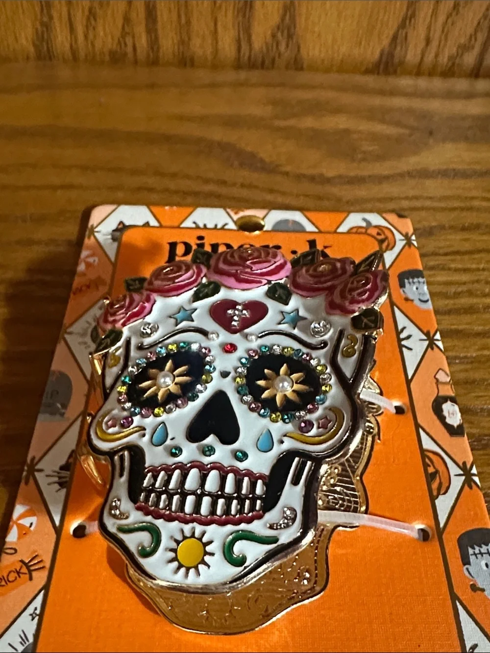 Piper k sugar skull metal bar claw clip